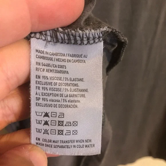 AMERICAN EAGLE Small Gray V-Neck Embroidered Soft & Sexy Short Sleeve T-Shirt - Picture 4 of 7